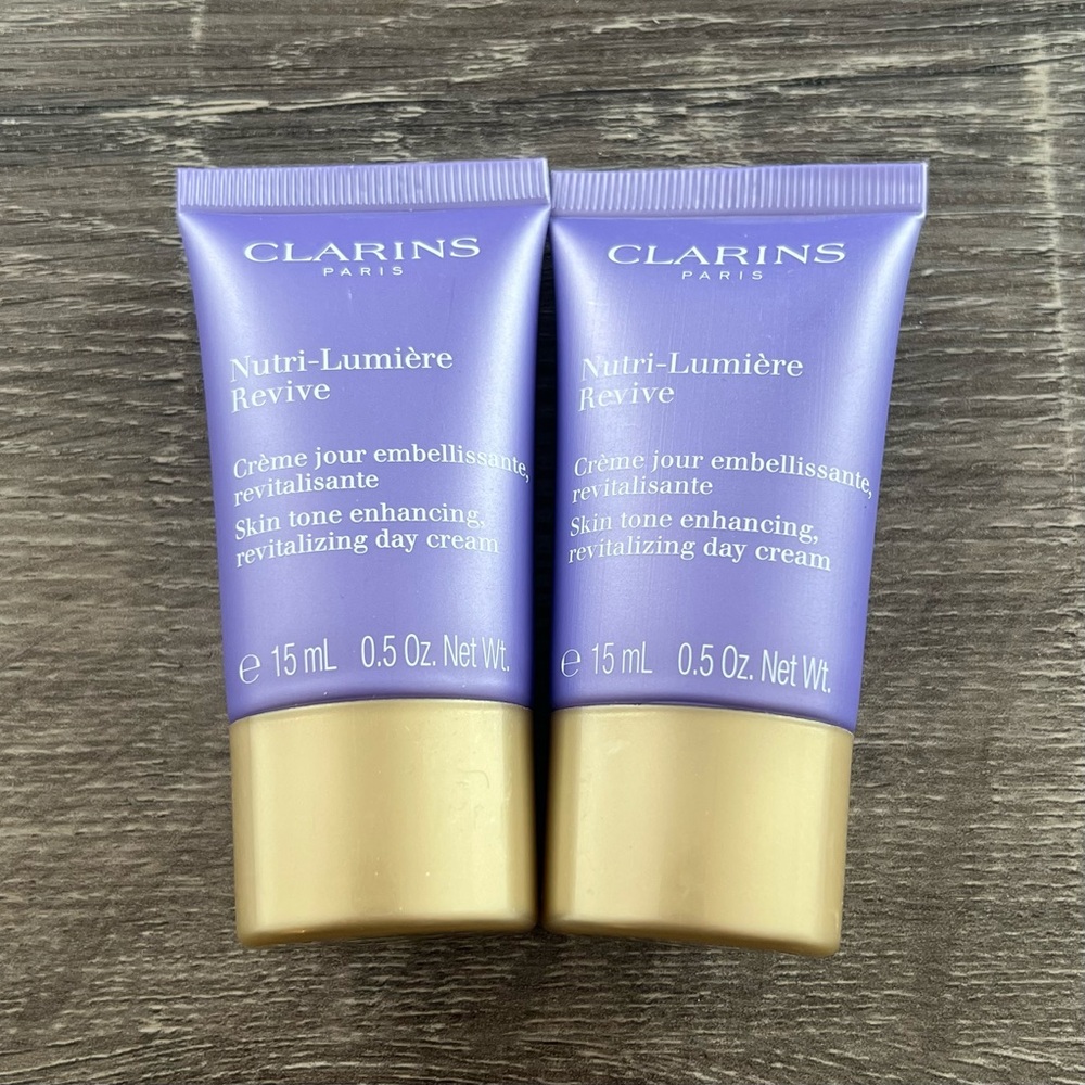 Clarins Nutri-Lumière Revive Skin Tone and Revitalizing Day Cream 30ml
